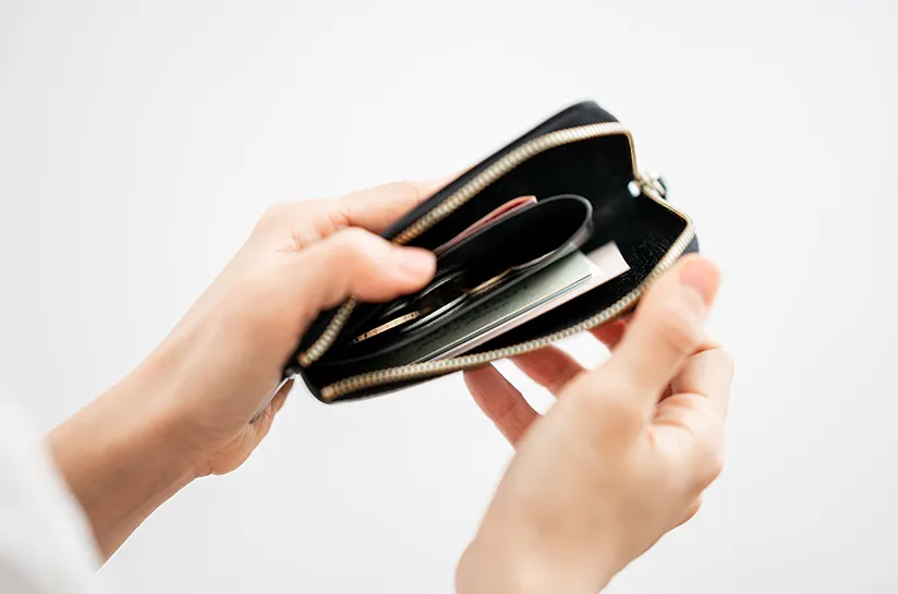 【 3 折 】L 型錢包-墨黑色